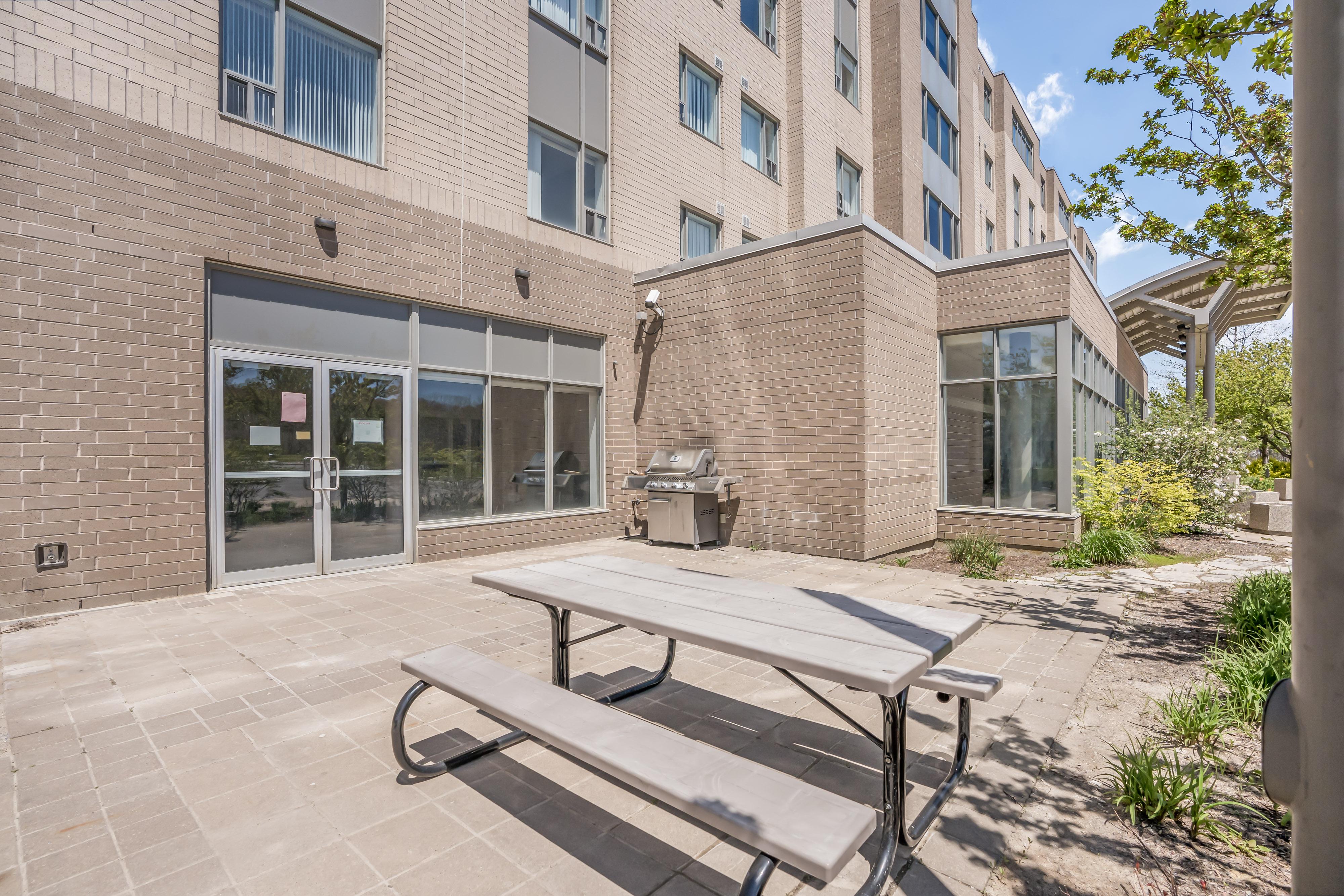 Residence & Conference Centre - Niagara-On-The-Lake Saint Catharines Exterior photo